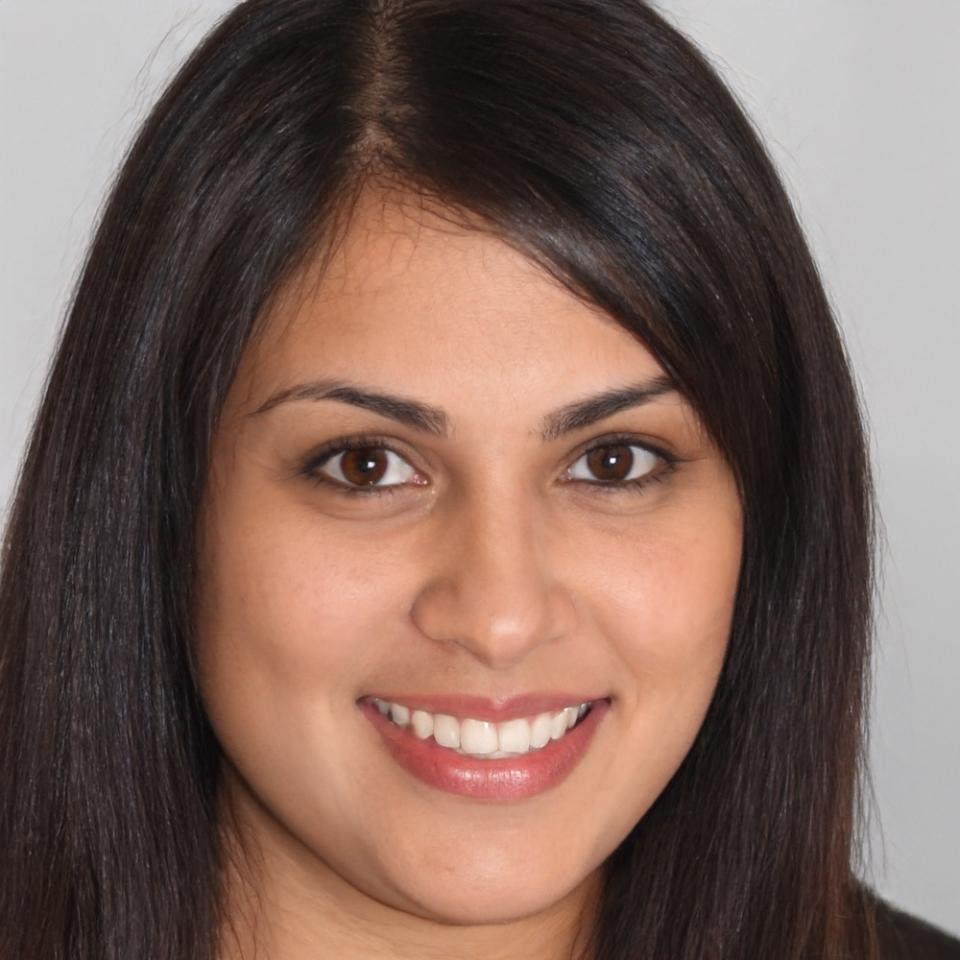 Patricia Chen, Senior Cloud Architect